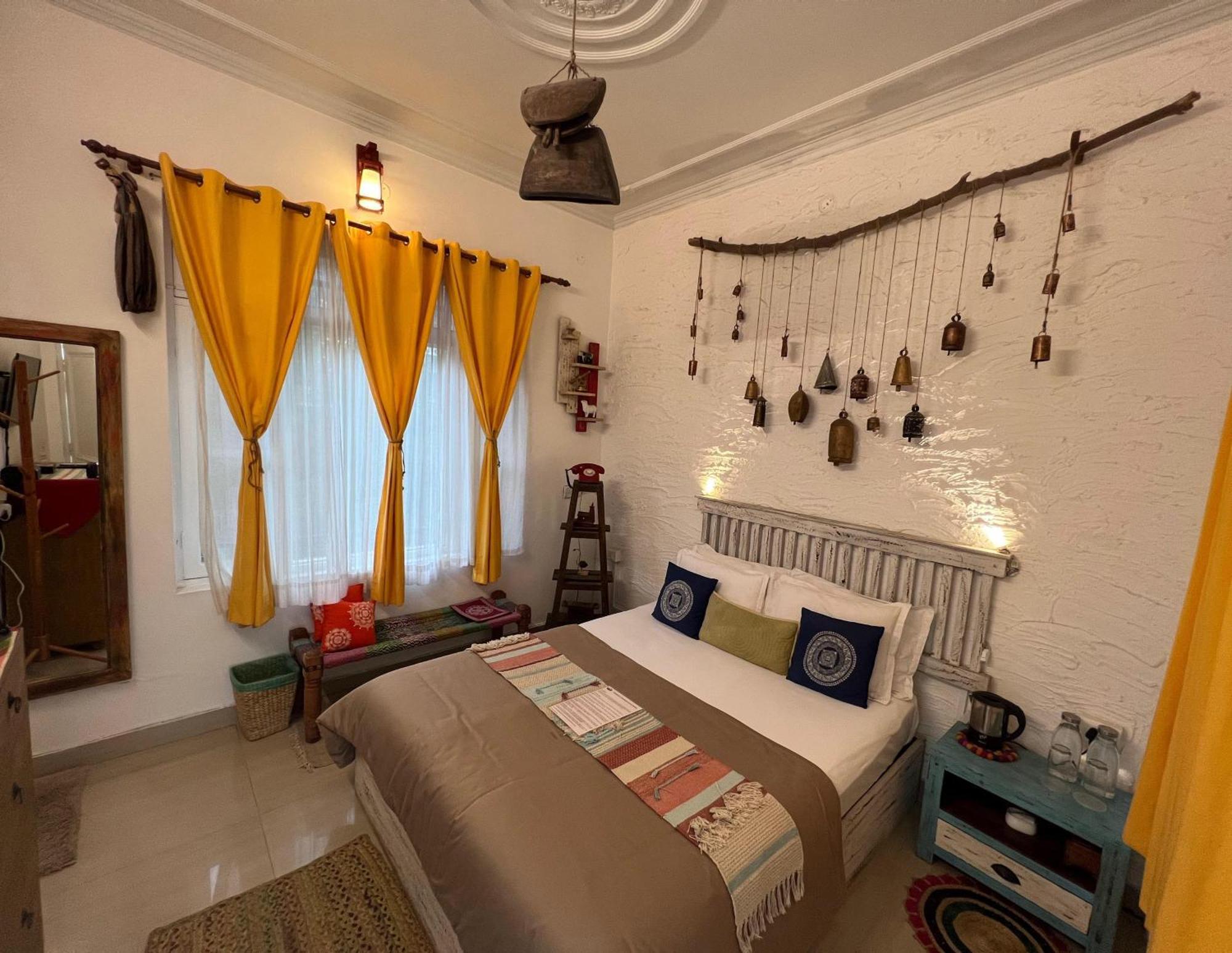 Parvatah Villa บีร์ ภายนอก รูปภาพ
