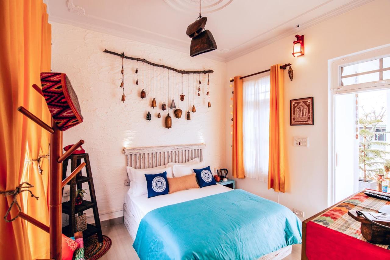 Parvatah Villa บีร์ ภายนอก รูปภาพ